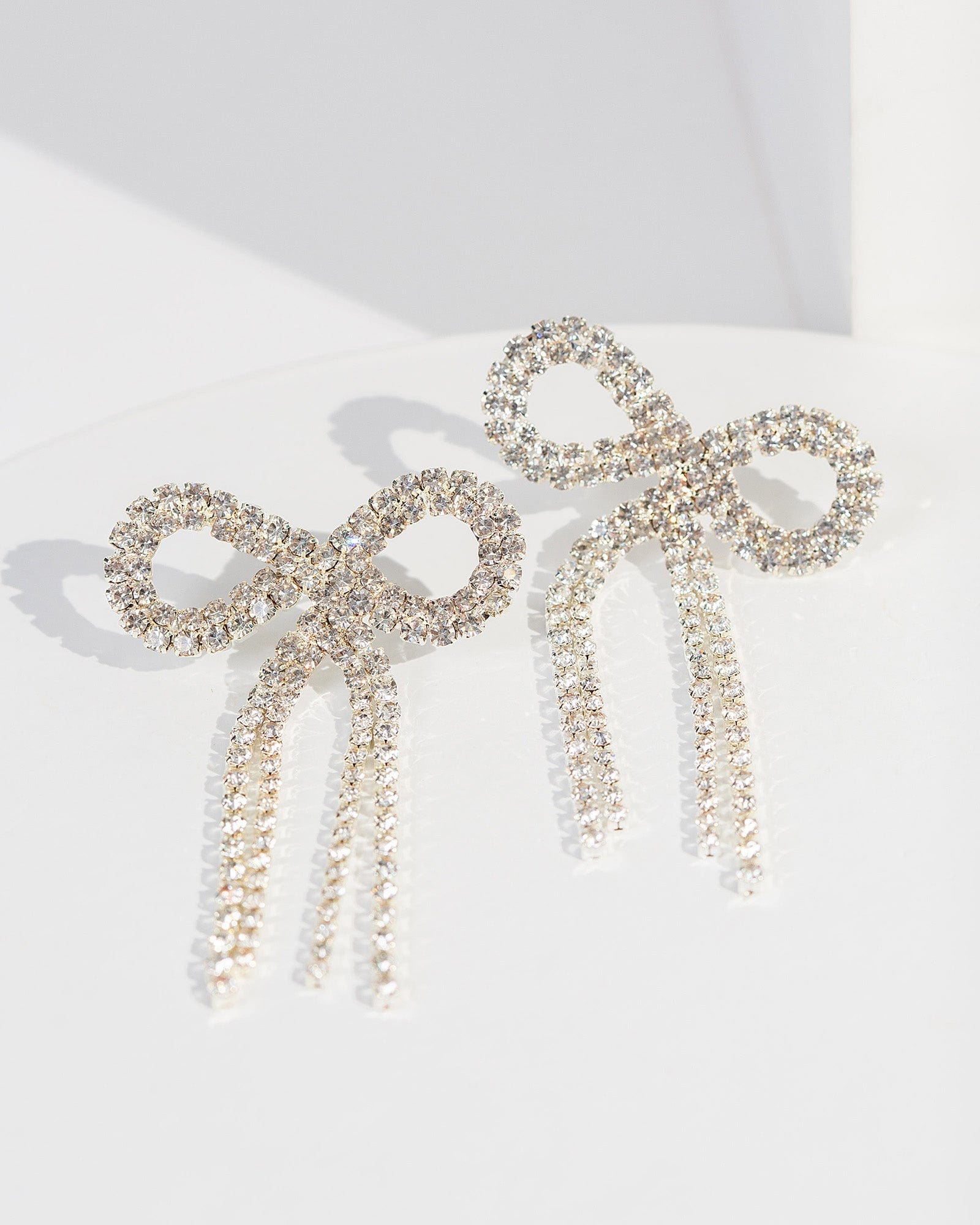 Baublebar bow deals earrings