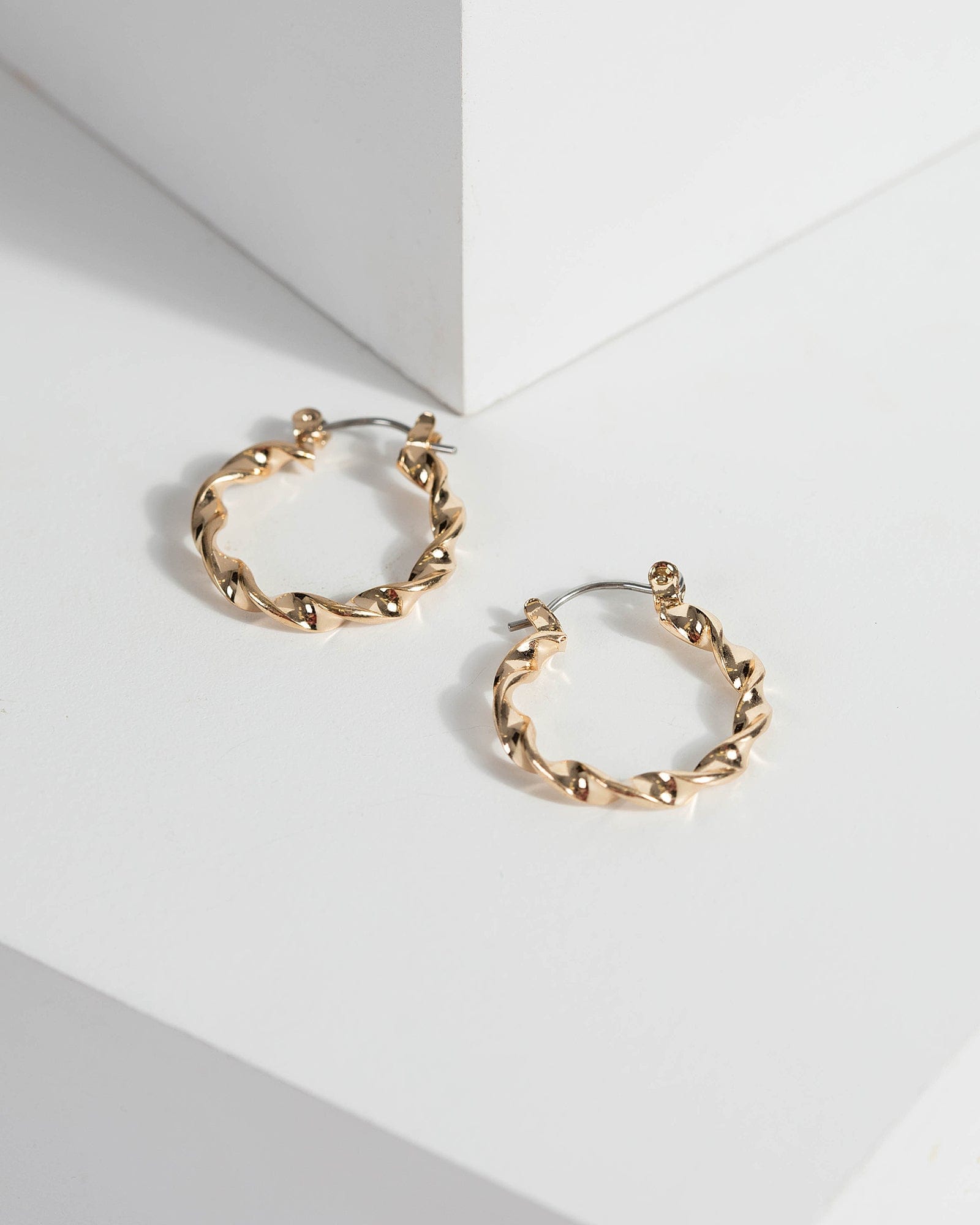 20mm deals earrings hoop