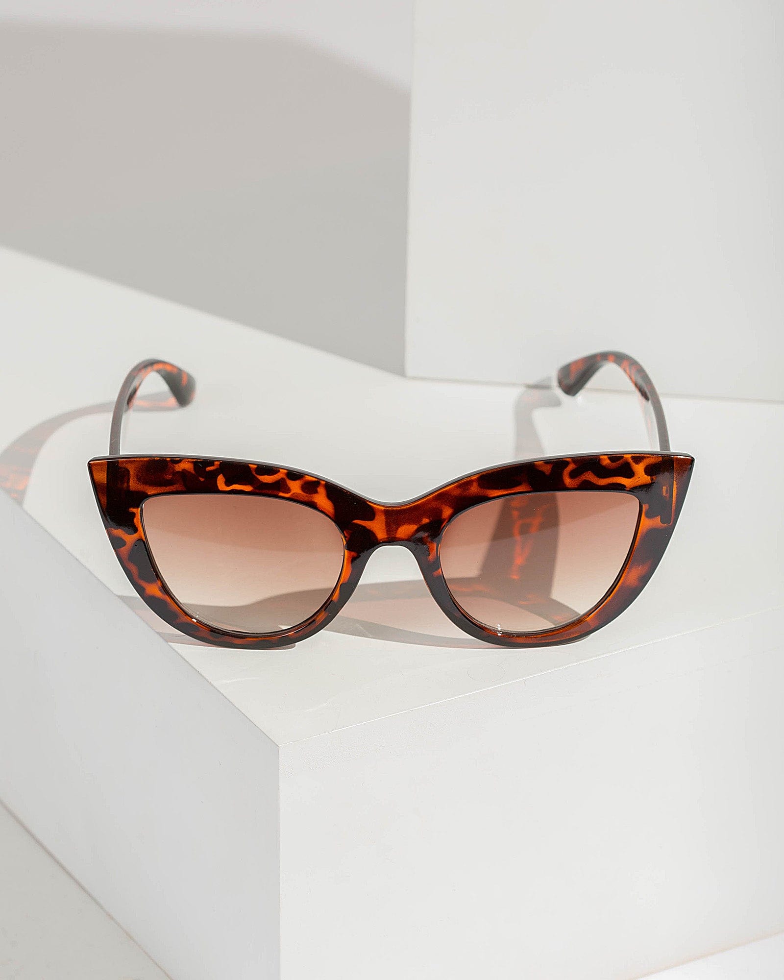 Tortoise Shell Rounded Cat Eye Sunglasses Colette By Colette Hayman