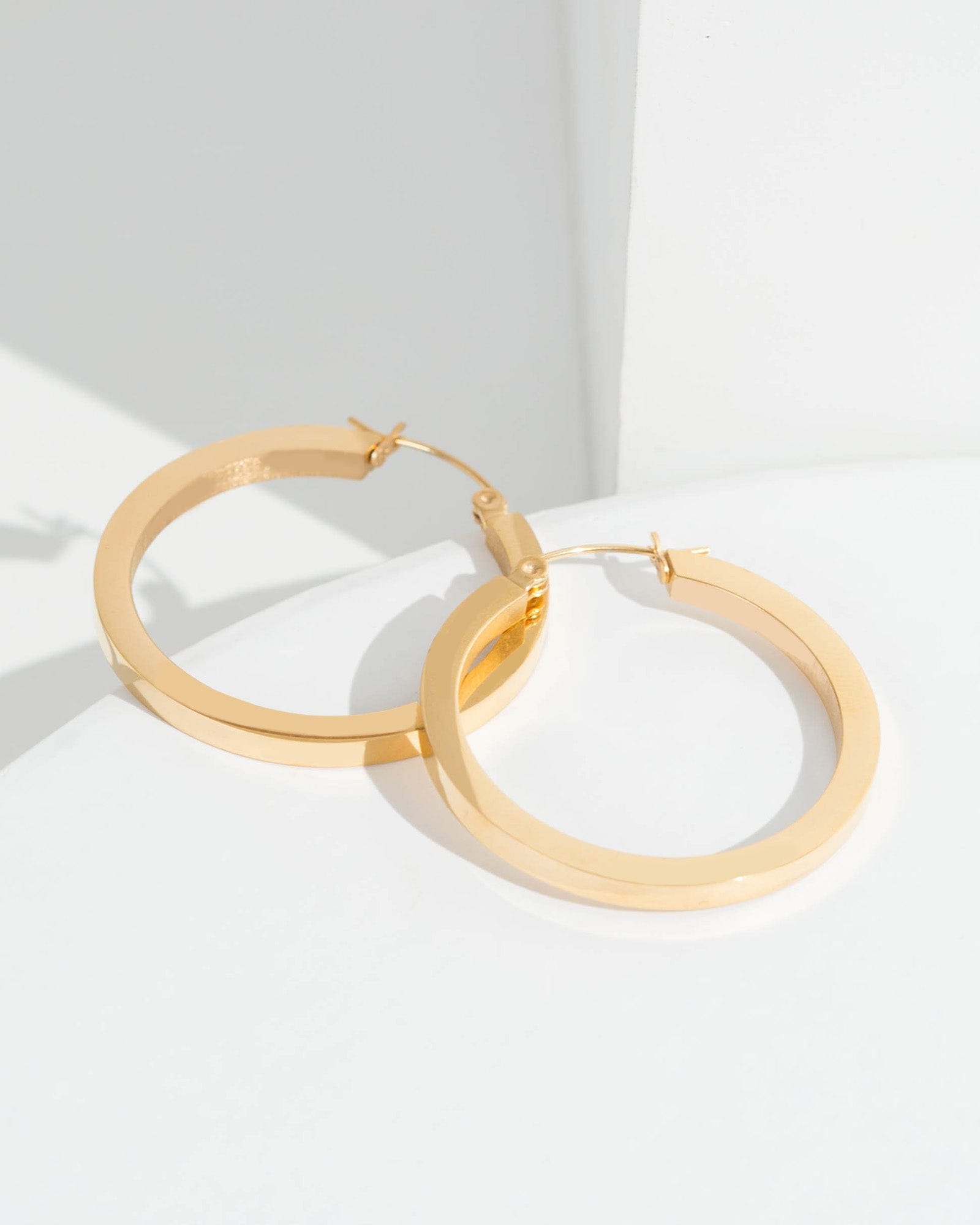 Small round deals gold earrings